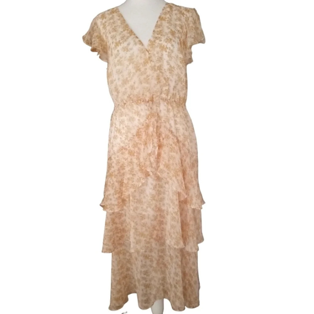 Revolve Mink Pink Gold White Floral Cottagecore Tiered Lana Dress Size Small - Picture 3 of 8
